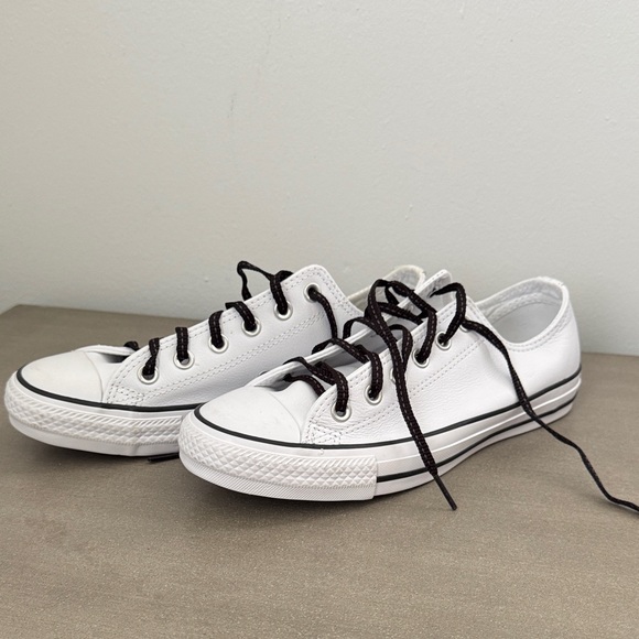 Converse White Leather Low-Top Sneakers - Picture 9 of 9